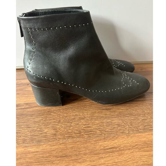 Donald Pliner Black Cagne Bow Studded Leather Chelsea Bootie - Picture 6 of 7
